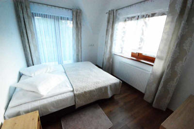 Mökkihuone vuokrattavana majoitusta Puolassa Tatravuoret Zakopanessa