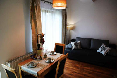 Mökkihuone vuokrattavana majoitusta Puolassa Tatravuoret Zakopanessa