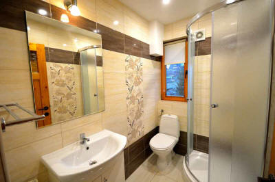 Mökkihuone vuokrattavana majoitusta Puolassa Tatravuoret Zakopanessa