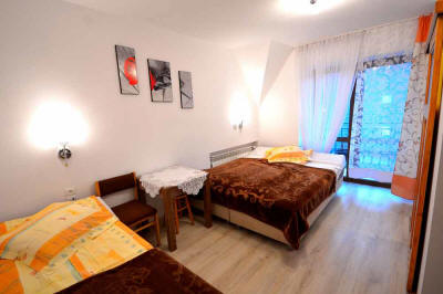 Mökkihuone vuokrattavana majoitusta Puolassa Tatravuoret Zakopanessa