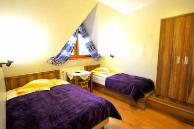 Mökkihuone vuokrattavana majoitusta Puolassa Tatravuoret Zakopanessa