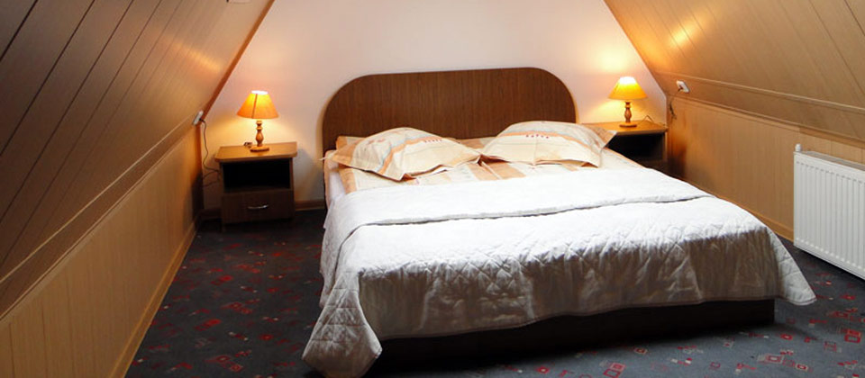 Mökkihuone vuokrattavana majoitusta Puolassa Tatravuoret Zakopanessa